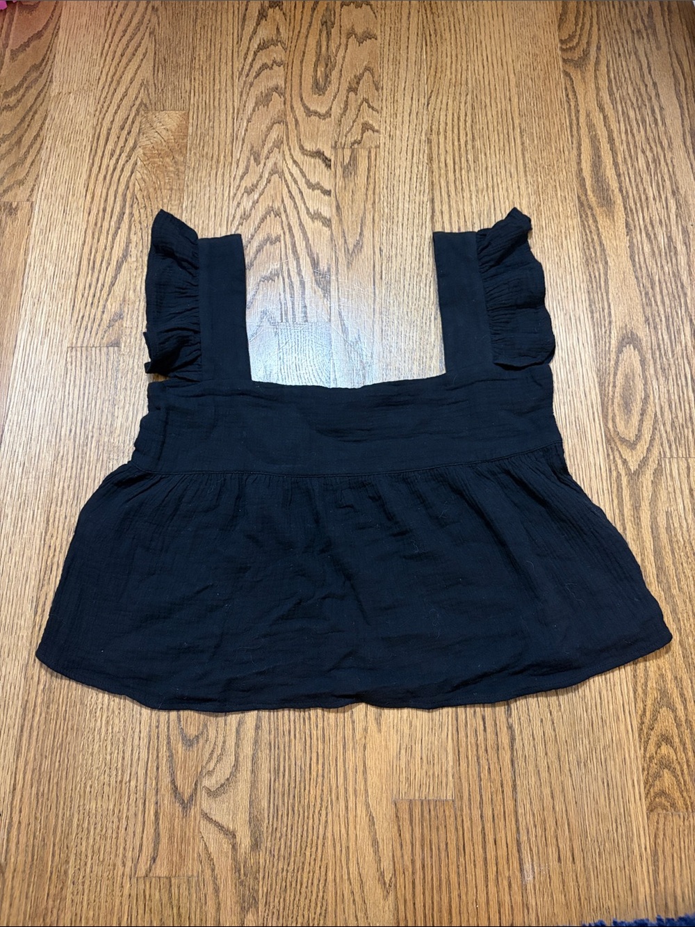 Women's Black Ruffle Strap Crop Top